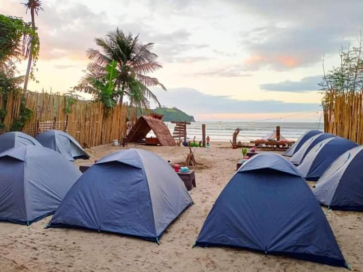 Bucana Kamp Payapa Beachfront エルニド エクステリア 写真